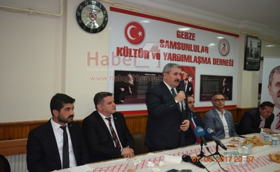 Büyük Birlik Partisi Genel Başkanı Destici Gebzede İftar Açtı