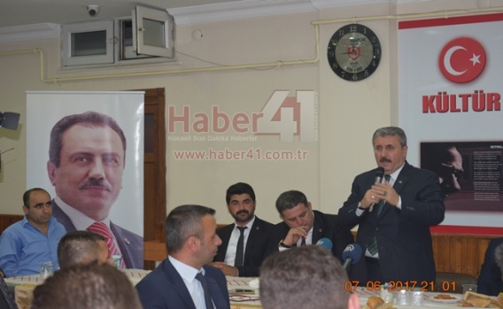Büyük Birlik Partisi Genel Başkanı Destici Gebzede İftar Açtı