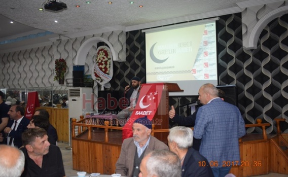 Saadet Partisi Gebze'de iftarda buluştu