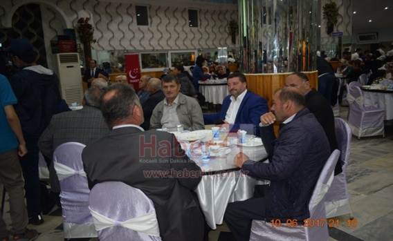 Saadet Partisi Gebze'de iftarda buluştu