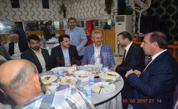 Saadet Partisi Gebze'de iftarda buluştu