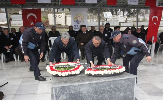 ÜSKÜDAR VAPURU FACİASI ŞEHİTLERİ DUALARLA ANILDI