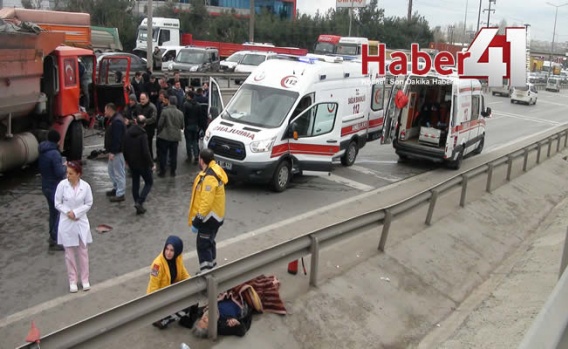 Gebze D100'de Can Pazarı Ölü ve Yaralılar Var