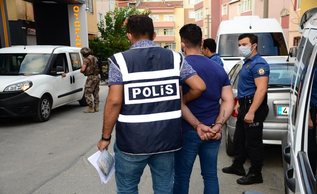 Kocaeli'de yasa dışı  bahis operasyonu:53 gözaltı