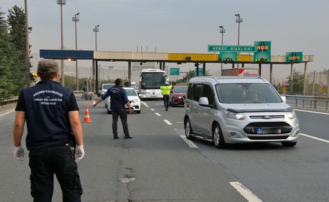 Göçmen kaçakçısı Gebze'de yakalandı!