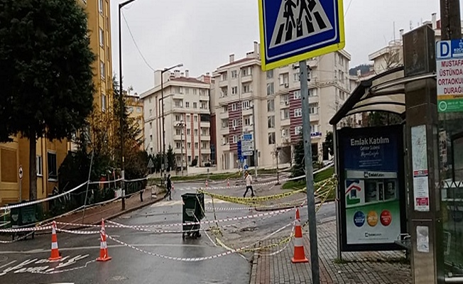 gebze darica metro hattinin istasyonun oldugu alanda cokme meydana geldi