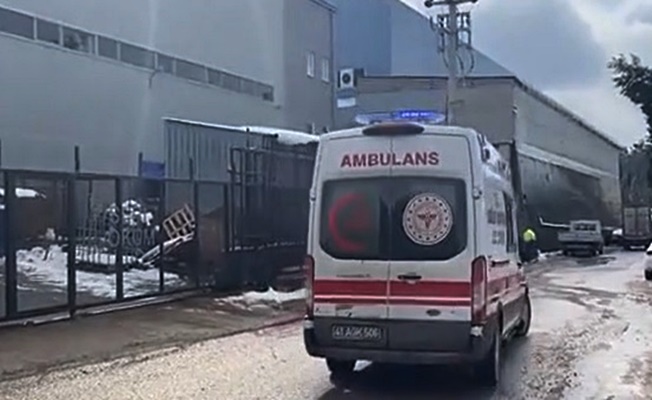 Kocaeli'de bir fabrikada döküm makinesi patladı: 3 yaralı