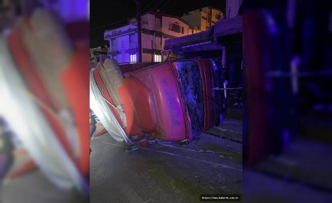 Freni patlayan kamyon market önünde oturan baba ve kızlarını ezdi