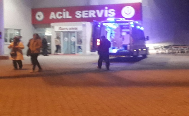 Darıca'da iki hafif ticari araç çarpıştı: 1 yaralı