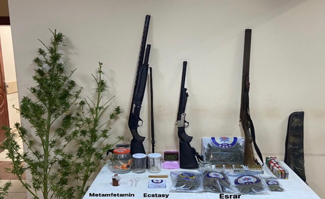 Polis'ten kaçan kişilerin üzerinden uyuşturucu çıktı!