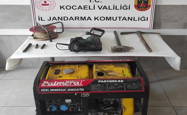Kocaeli'de  izinsiz kazı yapan 5 kişi yakalandı
