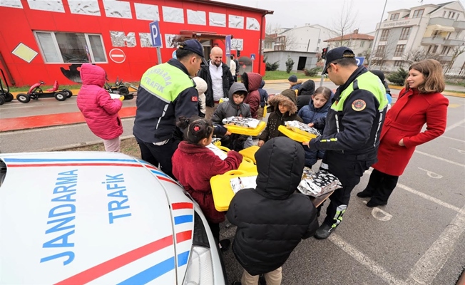 Depremzede çocuklar Başiskele Çocuk Trafik Eğitim Parkı’nda