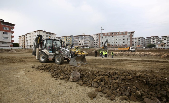 Kocaeli Büyükşehir, Hatay esnafına 7 noktada prefabrik çarşı kuruyor