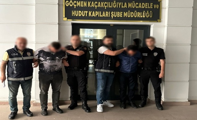 13 kaçak göçmen yakalandı, 2 şüpheli tutuklandı 13 kaçak göçmen yakalandı, 2 şüpheli tutuklandı