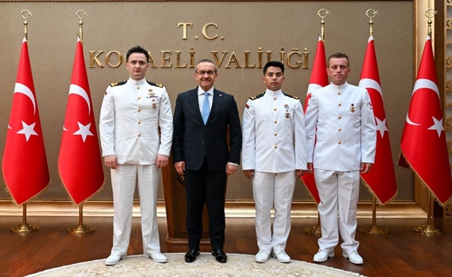 41. Kuruluş Yıl Dönümünde Sahil Güvenlik Komutanlığından Vali Yavuz’a Ziyaret