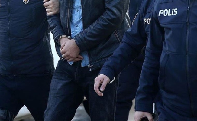 Gebze'de uyuşturucu satıcısı 3 kişi tutuklandı! Gebze'de uyuşturucu satıcısı 3 kişi tutuklandı!