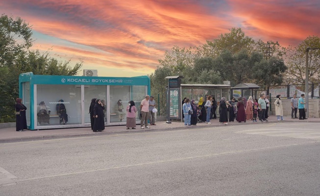 Klimalı duraklar yaz-kış Kocaelililerin hizmetinde
