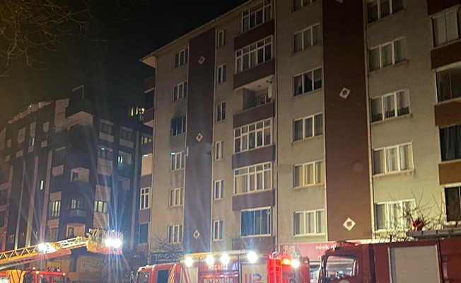 Boş dairede çıkan yangın korkuttu!