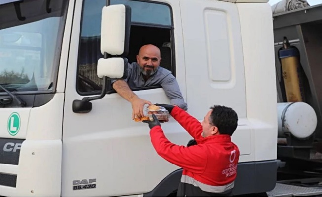 Tır şoförleri iftar saatini Ordu’ya göre ayarlıyor