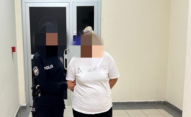 26 yıl hapis cezası ile aranan kadın yakalandı! 26 yıl hapis cezası ile aranan kadın yakalandı!