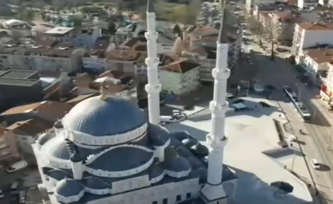 Büyükakın: Tek bir cami bile SGK borcu karşılığında devredilmedi