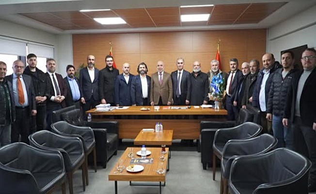 Gebze Saadet'ten yeni başkana tebrik Gebze Saadet'ten yeni başkana tebrik