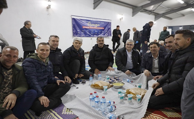 Büyükşehir’le iftar bereketi Balkanlar’da yaşanmaya devam ediyor!
