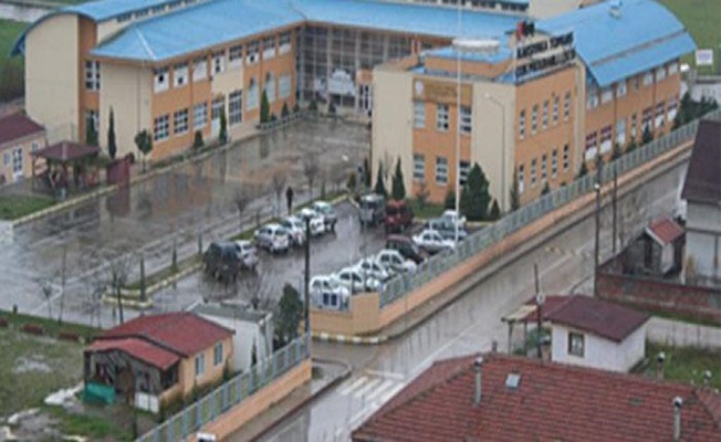 Kocaeli’deki o okulun  müdür ve yardımcısı görevden alındı!