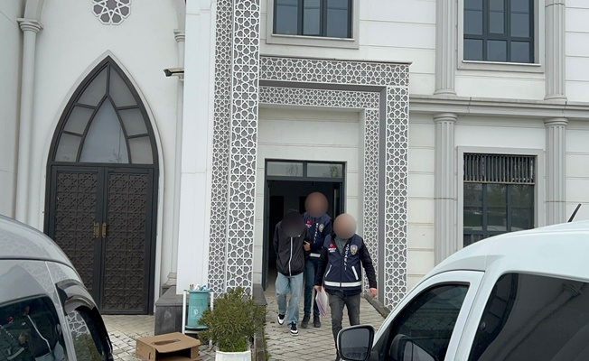 İzmit'te 49 Bin Liralık Hırsızlık: 2 Şüpheliden Biri Tutuklandı