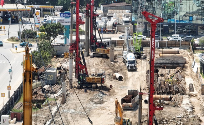Körfezray Metro projesi hız kesmiyor