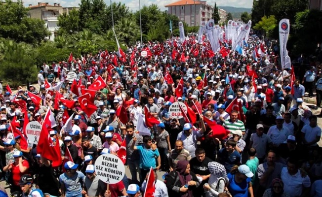 Türk-İş Sendikası’nın grev kararı 60 gün ertelendi