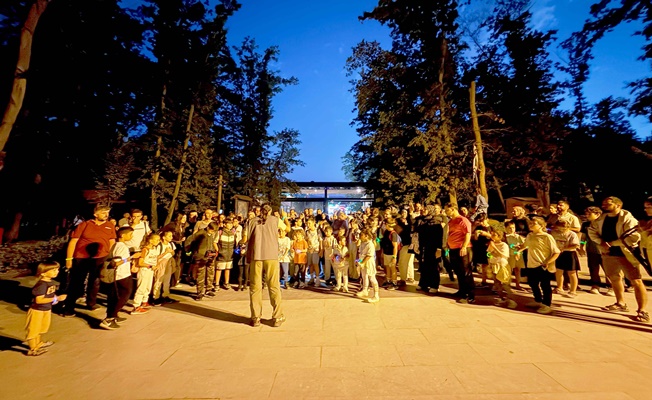 Ormanya’da çocuklara özel gece yürüyüşü