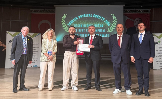 GTÜ Öğrencisine Türk Fizik Derneği’nden Ödül