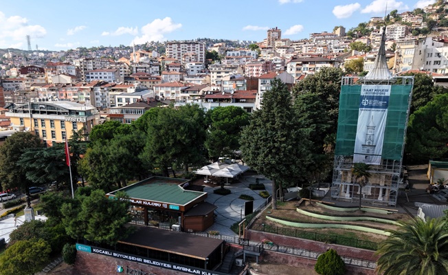 İzmit Saat Kulesi’nde restorasyon çalışmaları tam gaz devam ediyor!