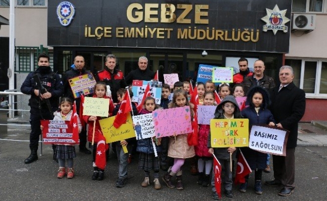 Minik Öğrencilerden Gebze Emniyetine Baş Sağlığı Ziyareti