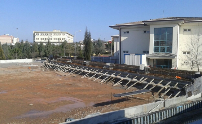 Çayırova Hasan Tahsin İlkokulu Spor Salonu inşası sürüyor