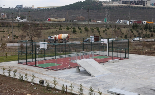 Gebze'de Kaykay pisti gençleri bekliyor