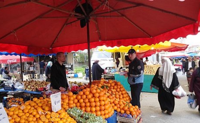 Gölcük'te Zabıta Ekipleri Denetimlerini Sürdürüyor