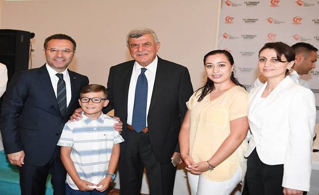 Karaosmanoğlu Şehit Yakınları ile akşam yemeğinde buluştu