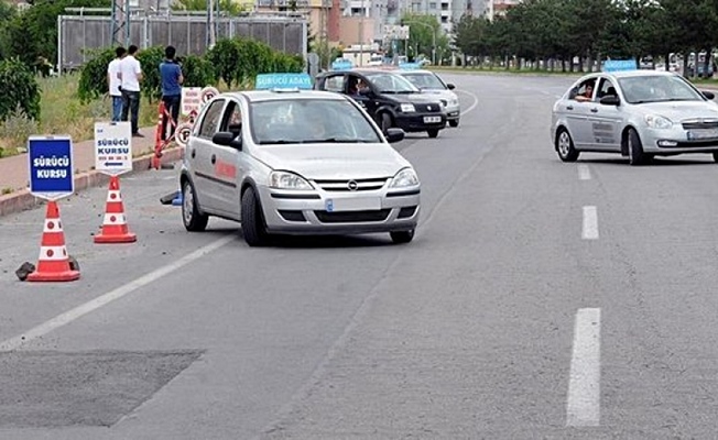 Bu eğitimi almayanlara ehliyet verilmeyecek!