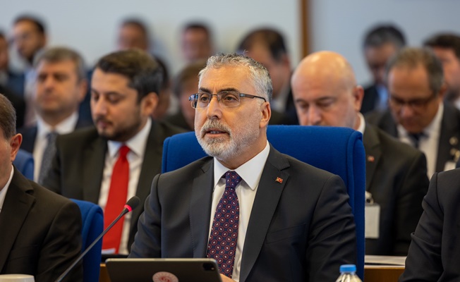 Bakan Işıkhan: Esnek çalışmayı yaygınlaştıracağız