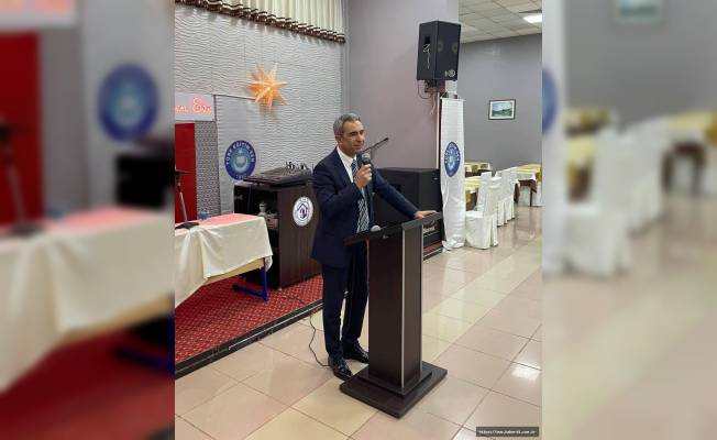 Orhan Kütük: Maksat üzüm yemek mi, Bağcıyı dövmek mi?