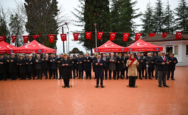 Şehitlerimiz Çanakkale Zaferi’nin yıl dönümünde dualarla anıldı