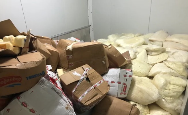 Sakarya’da 5 ton kaçak süt ürünlerine el konuldu!