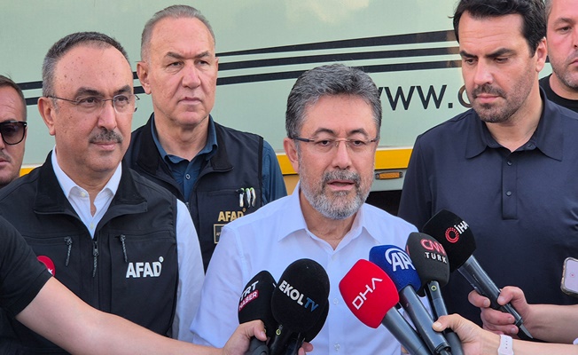 Tekirdağ'daki Orman Yangınında 1320 Kişi Tahliye Edildi
