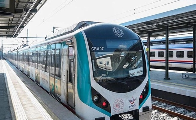 Marmaray’da 1 saat arayla 2 kişi intihar etti