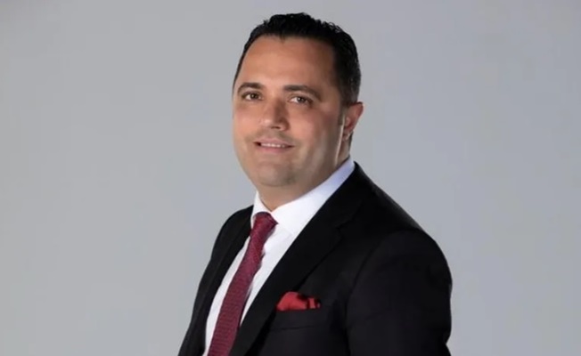Ünlü avukat Rezan Epözdemir gözaltına alındı