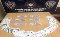 Kocaeli'de kumar baskınında 3 kişi yakalandı