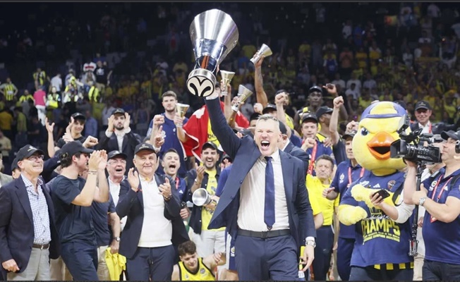 Fenerbahçe Beko’dan Avrupa’da tarihi zafer!